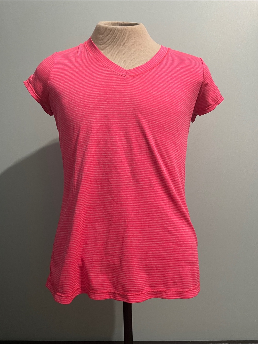 Xersion Pink Striped Athletic Top Size M/L